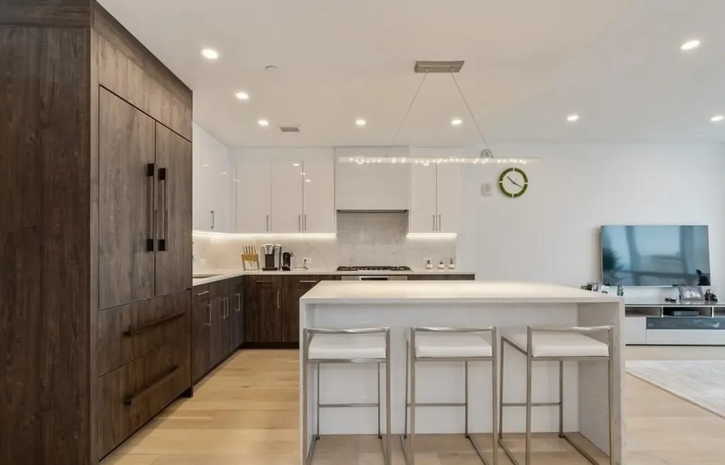 5 Renaissance Square White Plains NY 10601