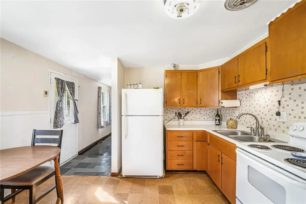 2 Sarah Drive Warwick NY 10990
