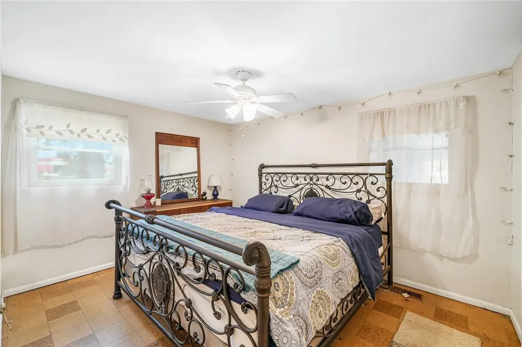 2 Sarah Drive Warwick NY 10990