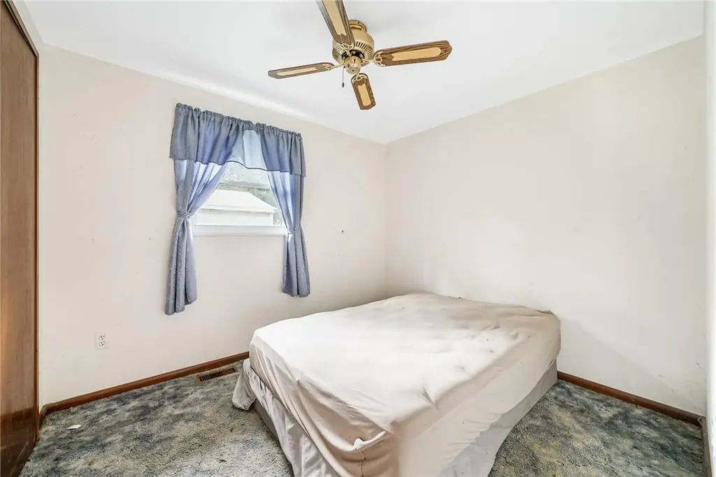 2 Sarah Drive Warwick NY 10990