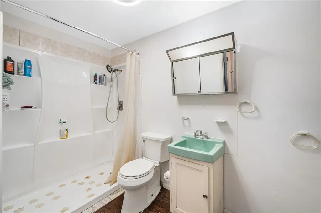 2 Sarah Drive Warwick NY 10990