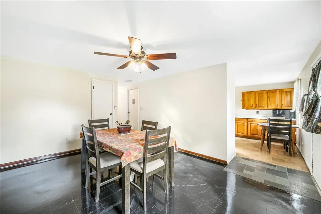 2 Sarah Drive Warwick NY 10990