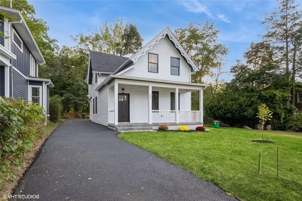861 Wolcott Avenue Beacon NY 12508