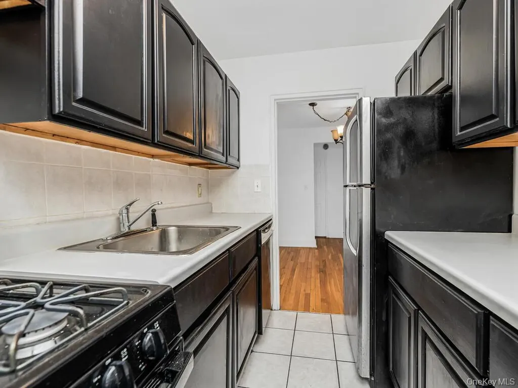 144 Ravine Avenue Yonkers NY 10701