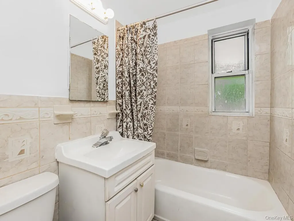 144 Ravine Avenue Yonkers NY 10701