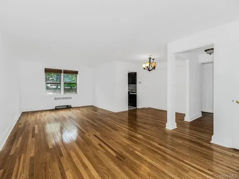 144 Ravine Avenue Yonkers NY 10701
