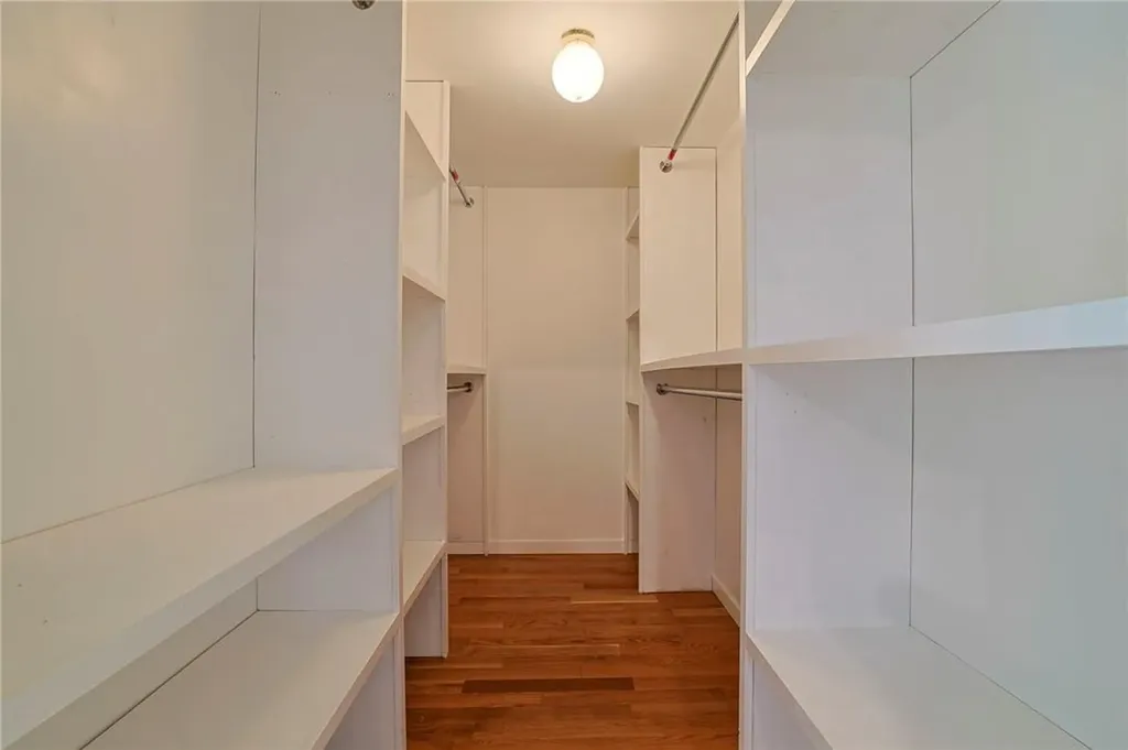 10 Carlton Court Peekskill NY 10566