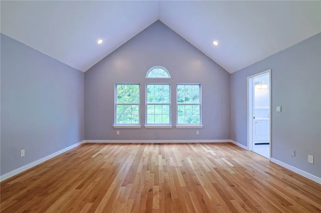 10 Carlton Court Peekskill NY 10566