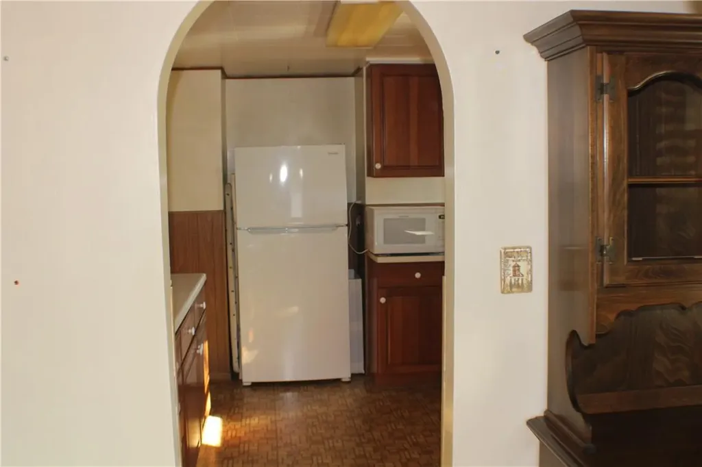 56 Crestwood Boulevard Poughkeepsie NY 12603