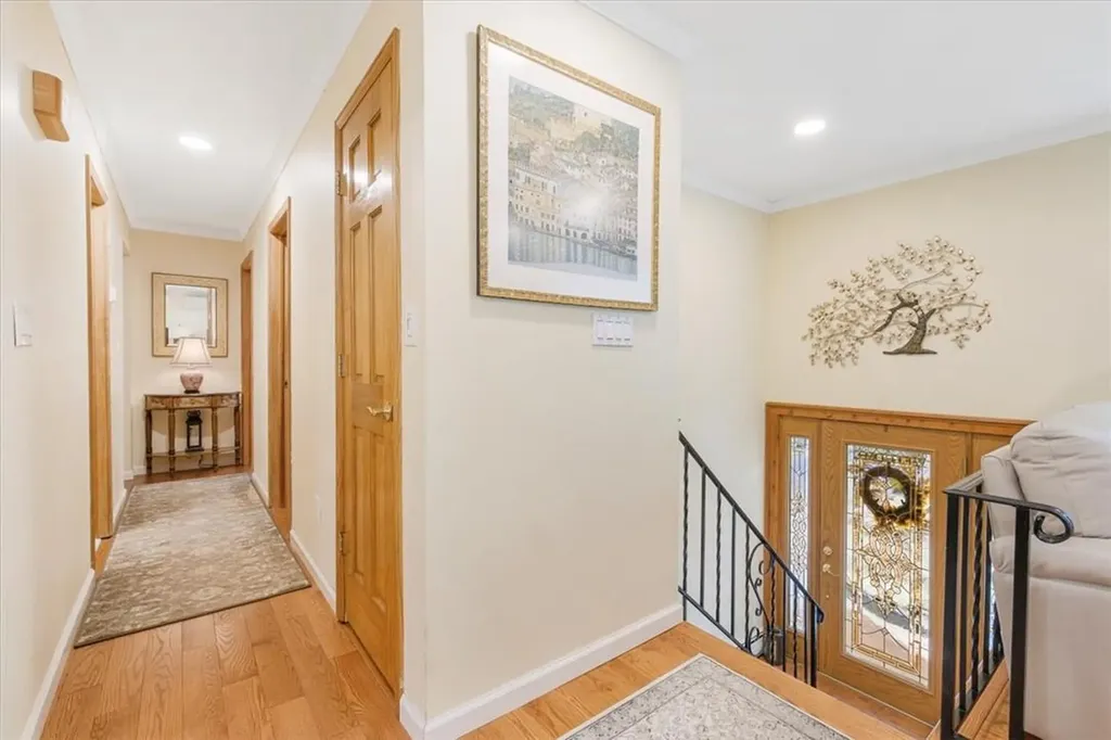 23 Van Dam Road Hyde Park NY 12538