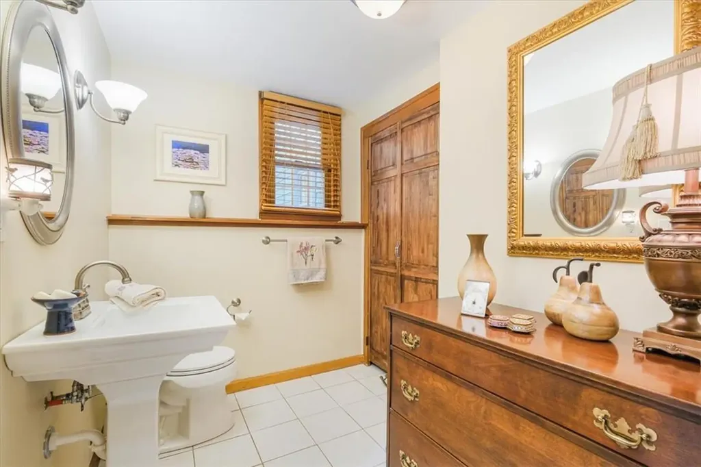 23 Van Dam Road Hyde Park NY 12538