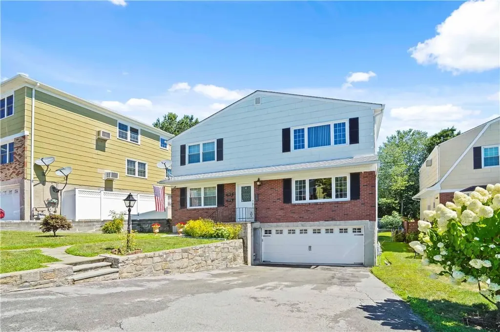 7 Harris Lane Harrison NY 10528