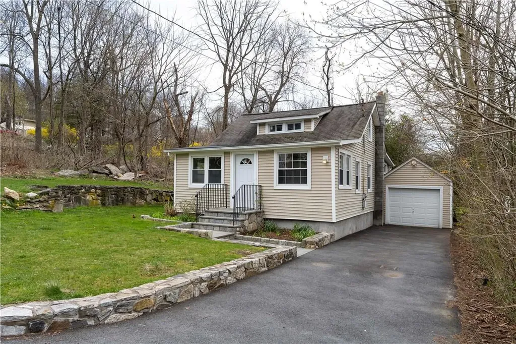 46 Putnam Drive Carmel NY 10512