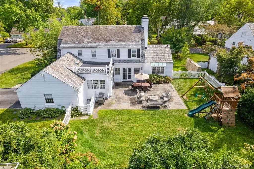 66 Secor Road Scarsdale NY 10583