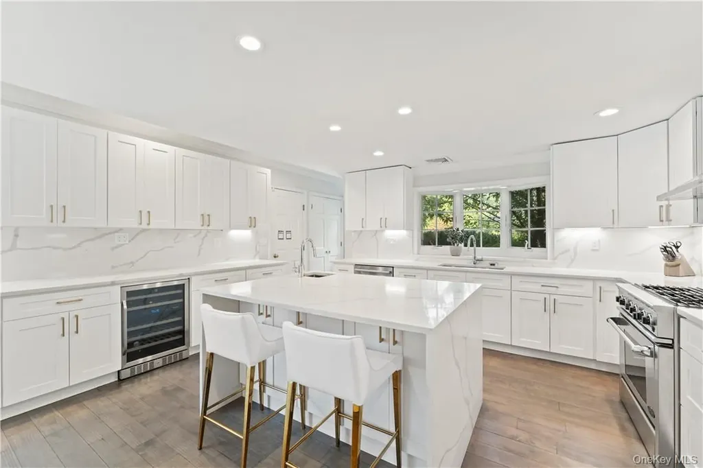66 Secor Road Scarsdale NY 10583