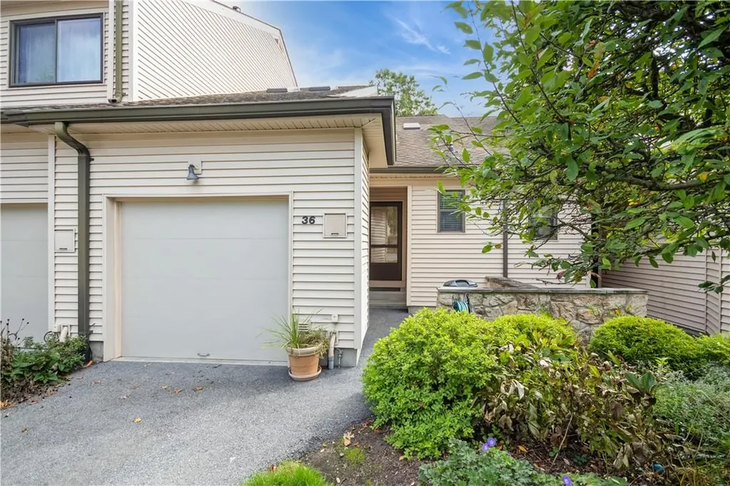 36 Hudson Watch Drive Ossining NY 10562