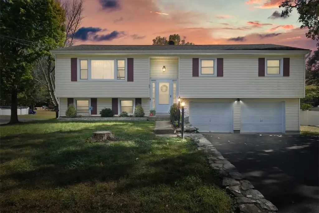 33 Ona Lane New Windsor NY 12553
