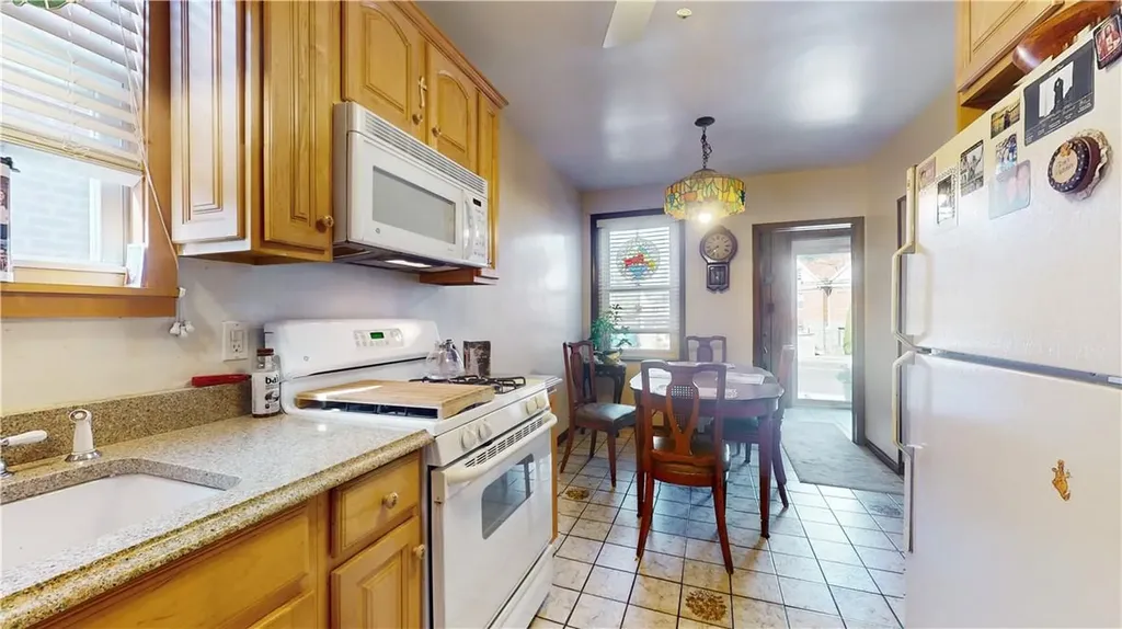 1262 Mace Avenue Bronx NY 10469