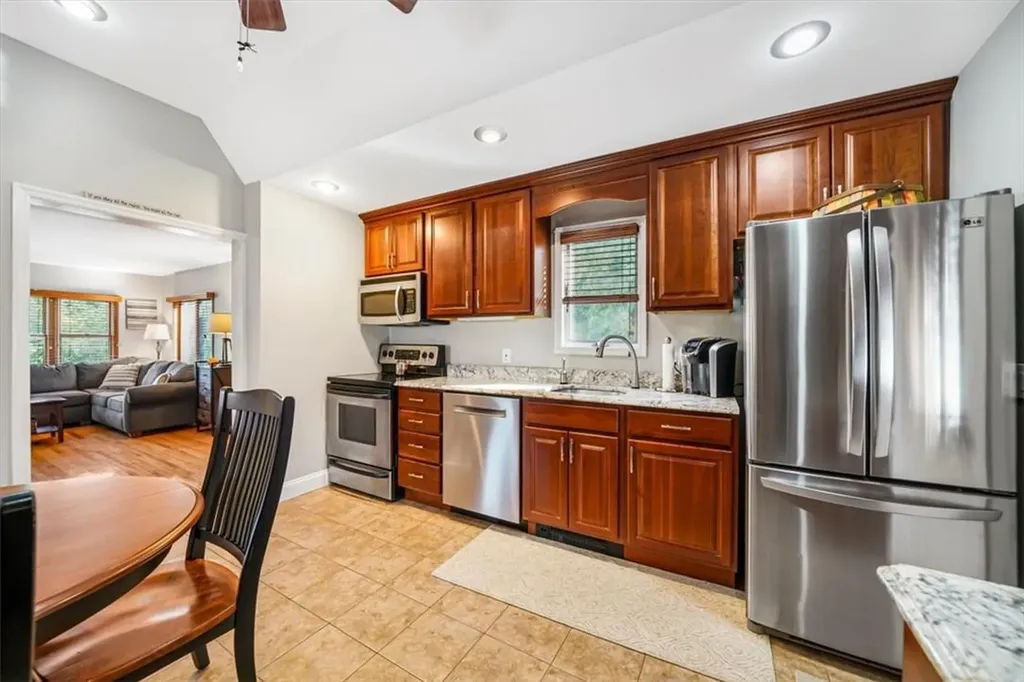 81 W Mombasha Road Monroe NY 10950