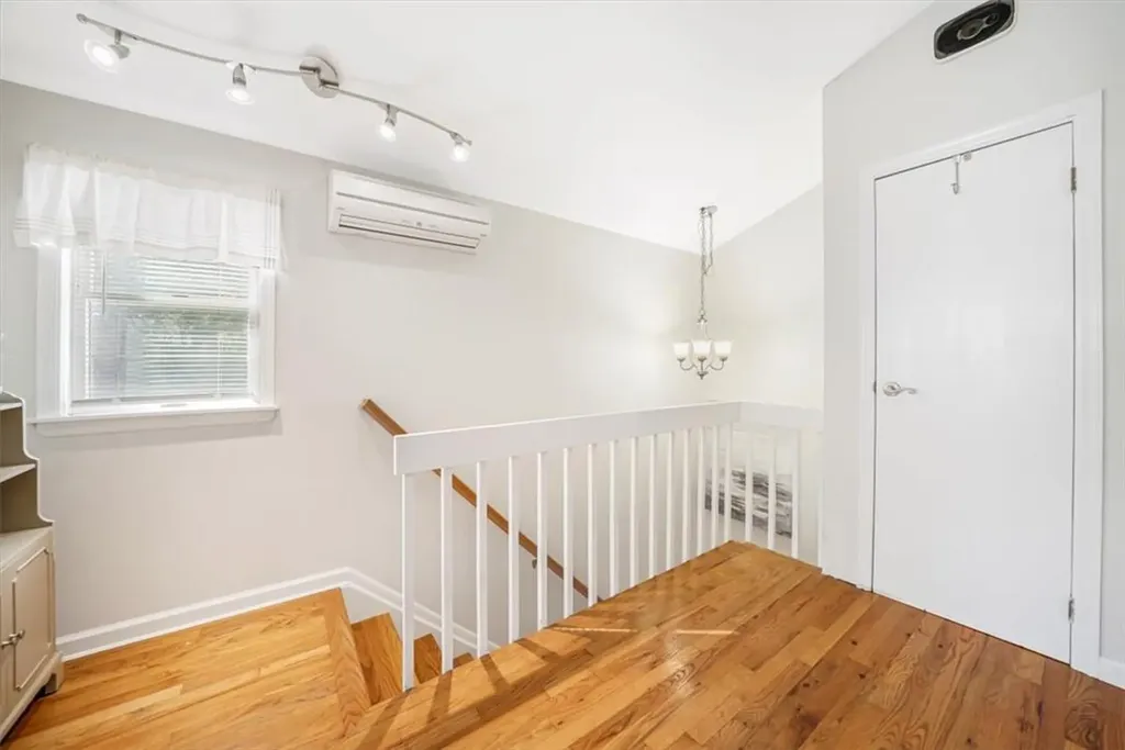 81 W Mombasha Road Monroe NY 10950