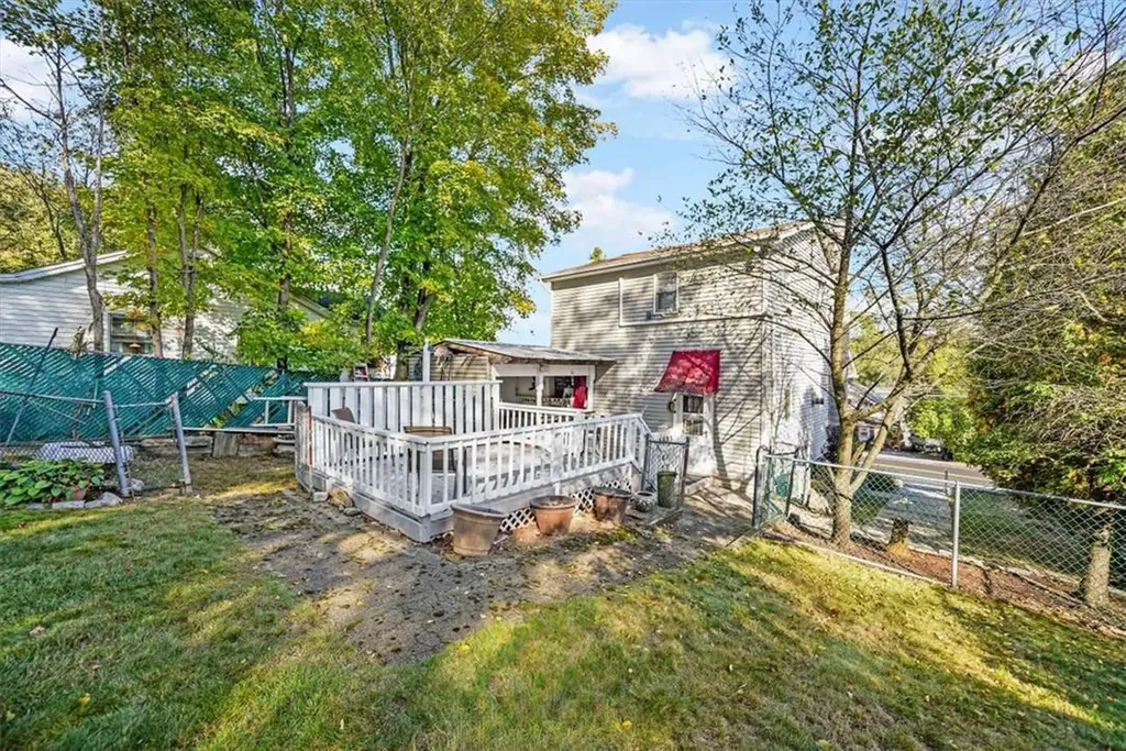 81 W Mombasha Road Monroe NY 10950