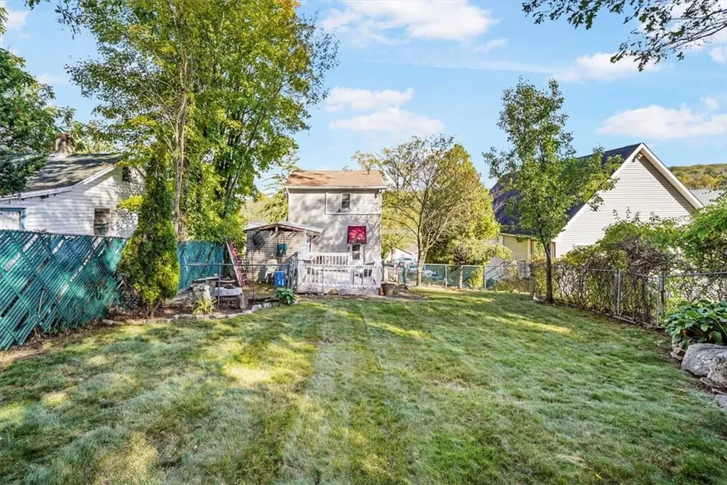 81 W Mombasha Road Monroe NY 10950
