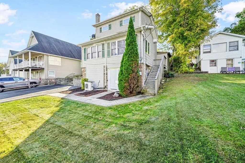 81 W Mombasha Road Monroe NY 10950