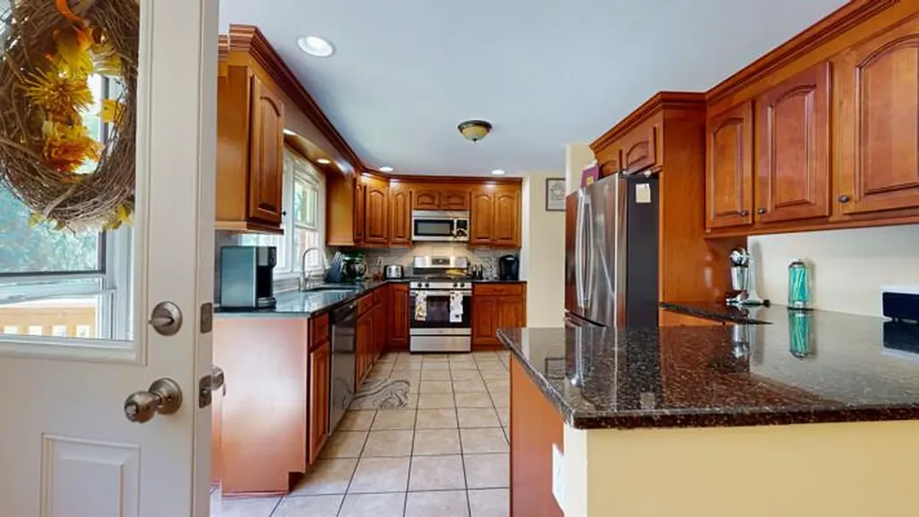 38 Tassielli Drive Walden NY 12586