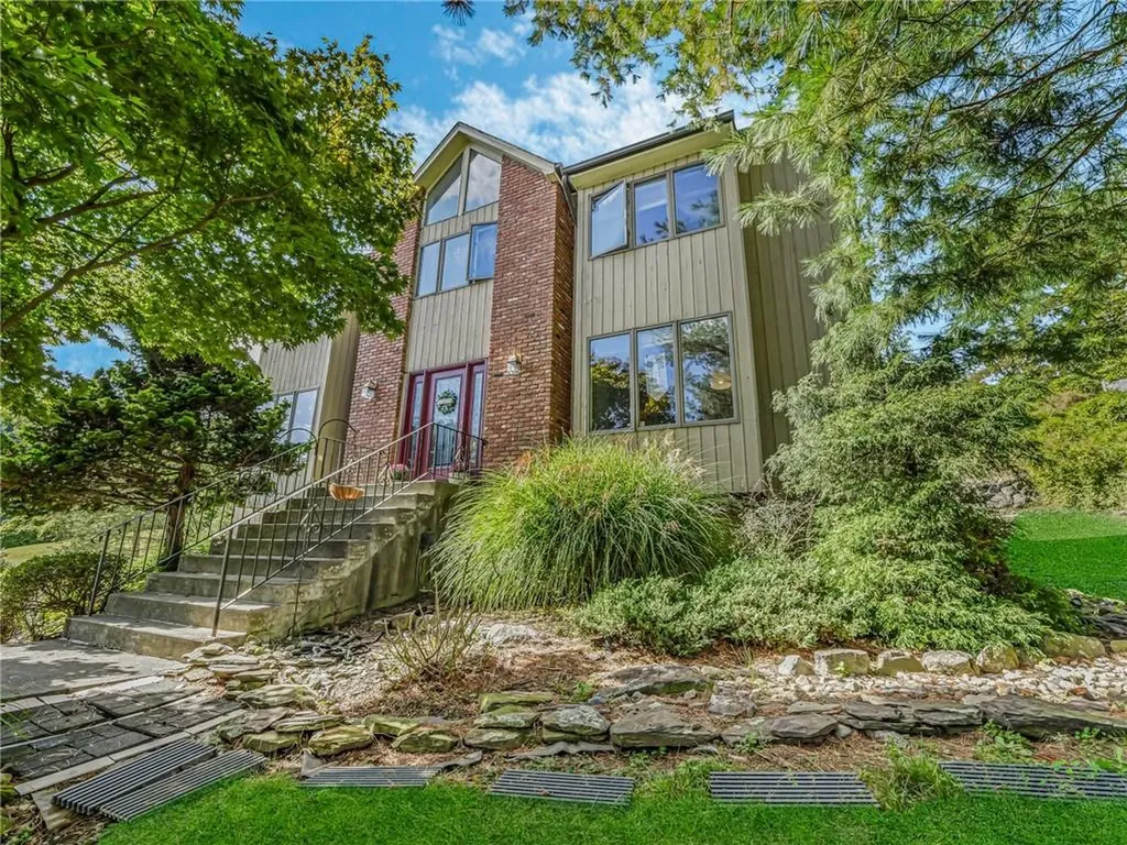 55 Walter Drive Stony Point NY 10980