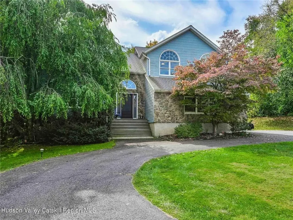 24 Ruby Meadows Road Lake Katrine NY 12449