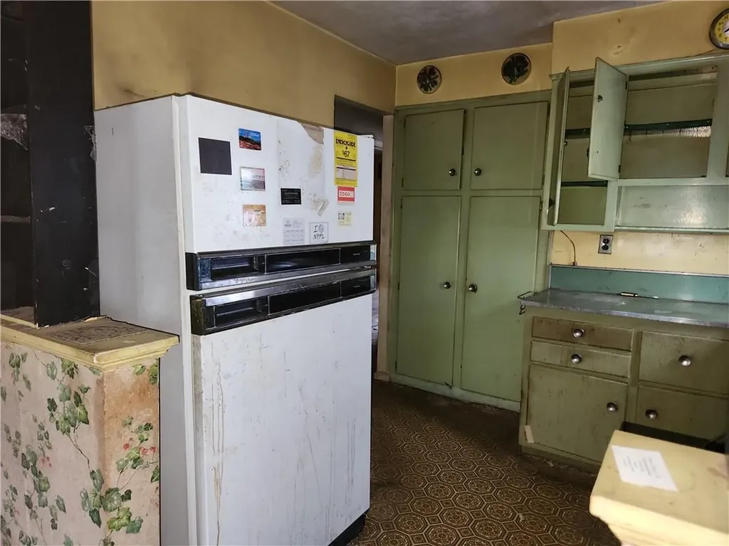 3139 Edson Avenue Bronx NY 10469