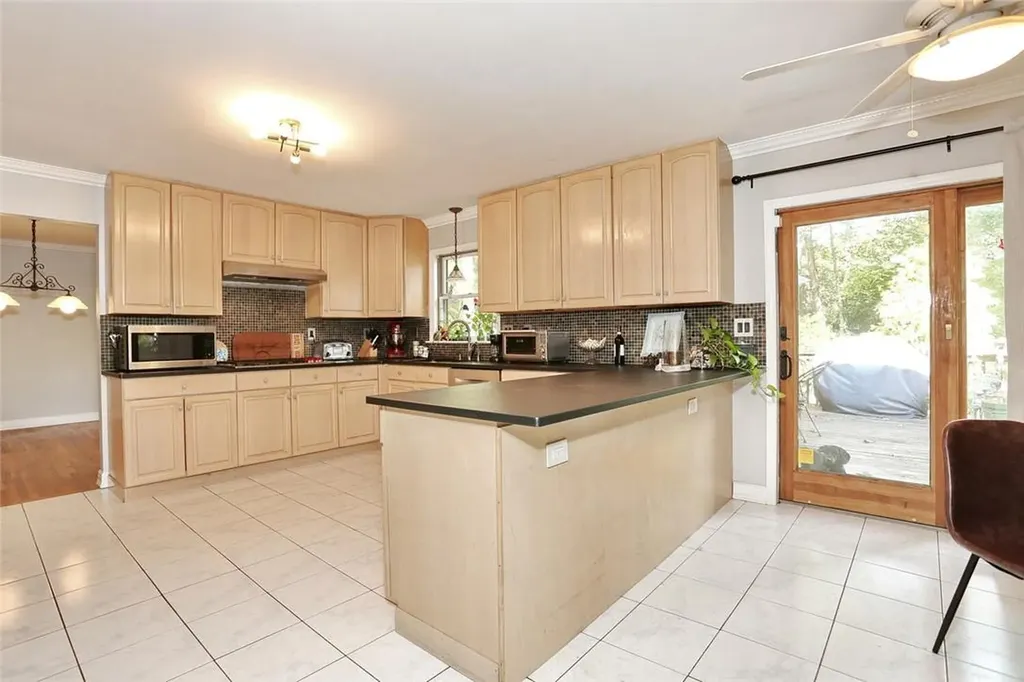 60 S Constitution Drive Tappan NY 10983