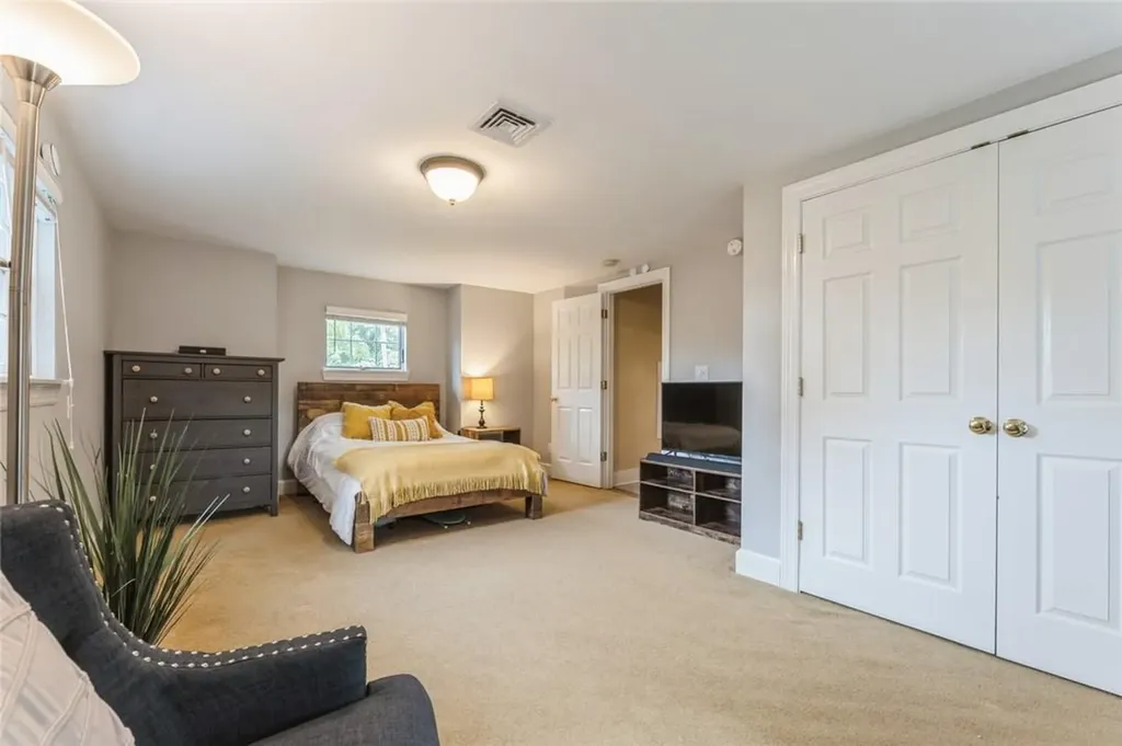 21 Grandview Avenue Suffern NY 10901
