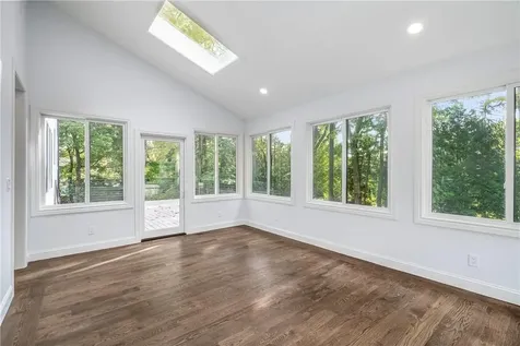 22 Old Lyme Road Scarsdale NY 10583