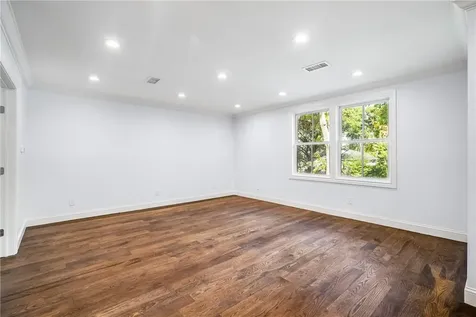 22 Old Lyme Road Scarsdale NY 10583