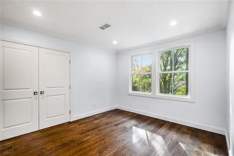22 Old Lyme Road Scarsdale NY 10583
