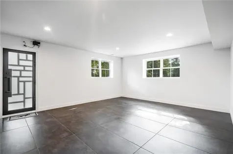 22 Old Lyme Road Scarsdale NY 10583
