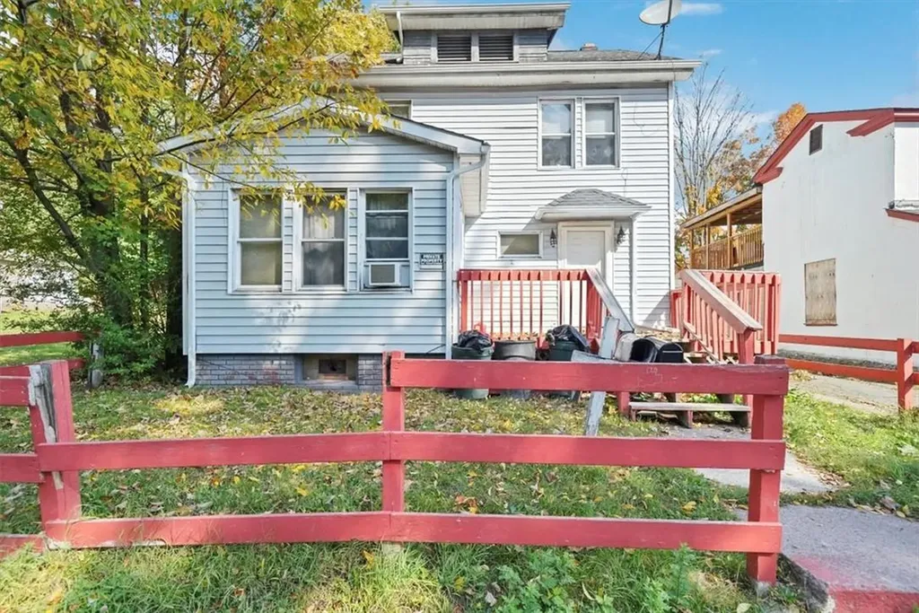 14 Bedford Avenue Monticello NY 12701