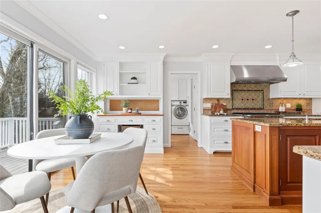 10 Packard Court Rye NY 10580