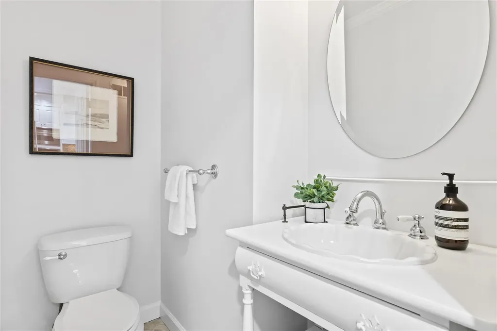 10 Packard Court Rye NY 10580