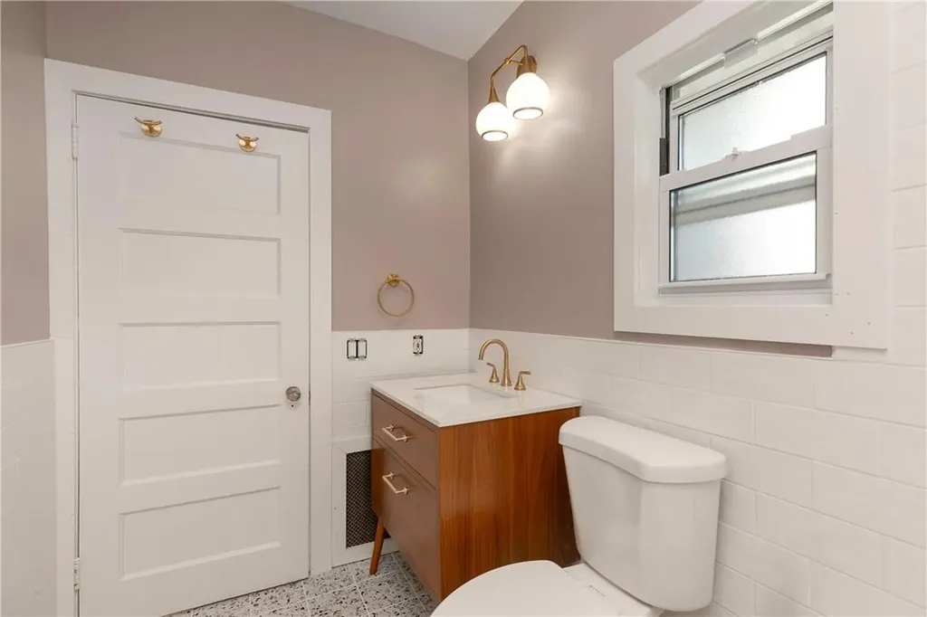 607 Prospect Avenue Mamaroneck NY 10543