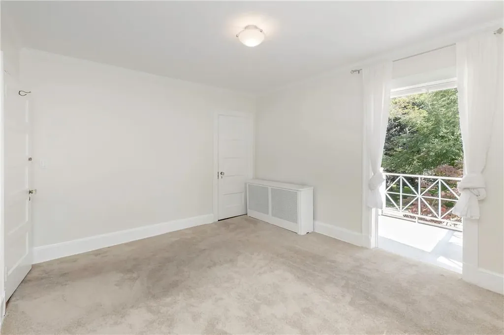 607 Prospect Avenue Mamaroneck NY 10543