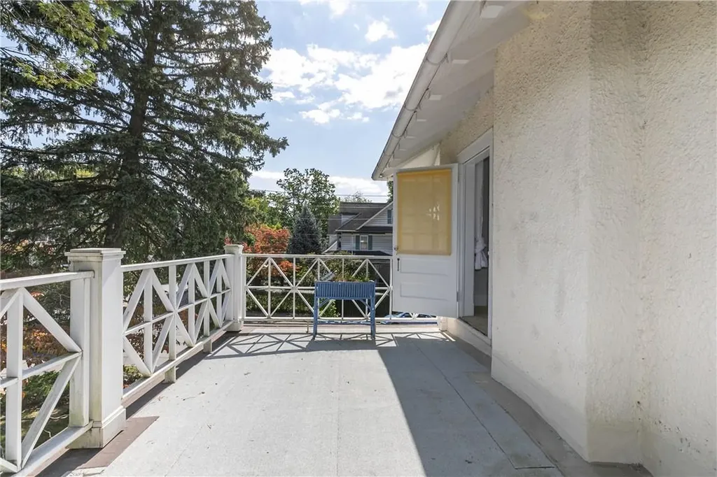 607 Prospect Avenue Mamaroneck NY 10543