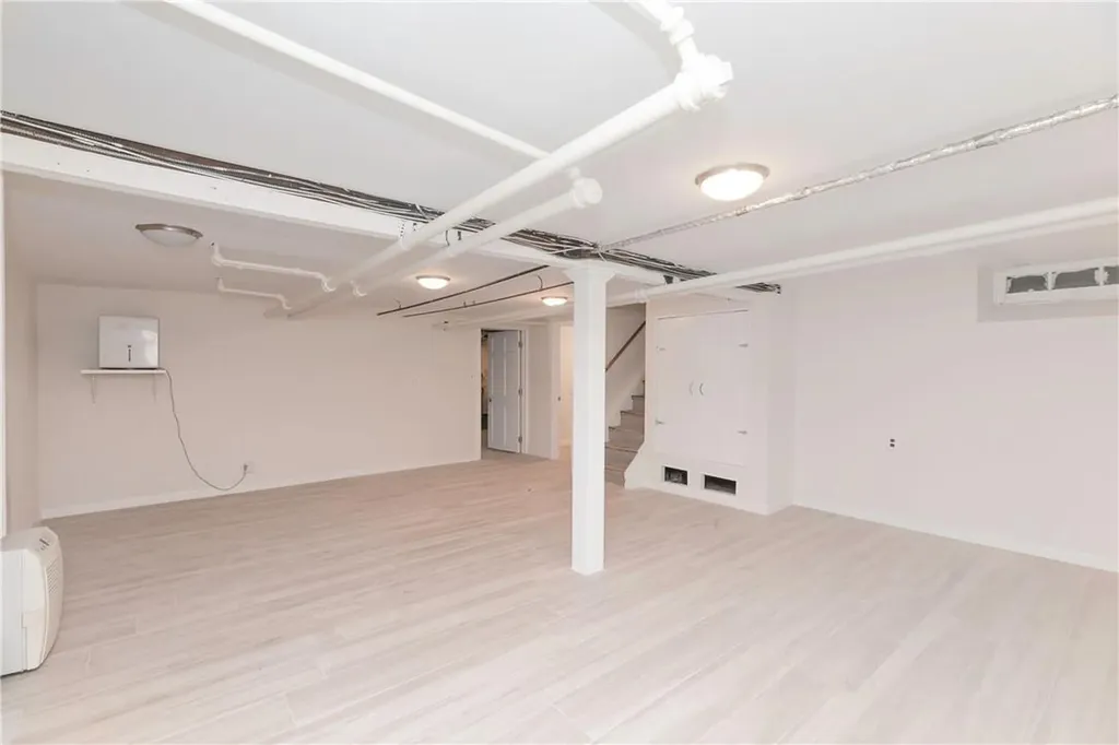 607 Prospect Avenue Mamaroneck NY 10543
