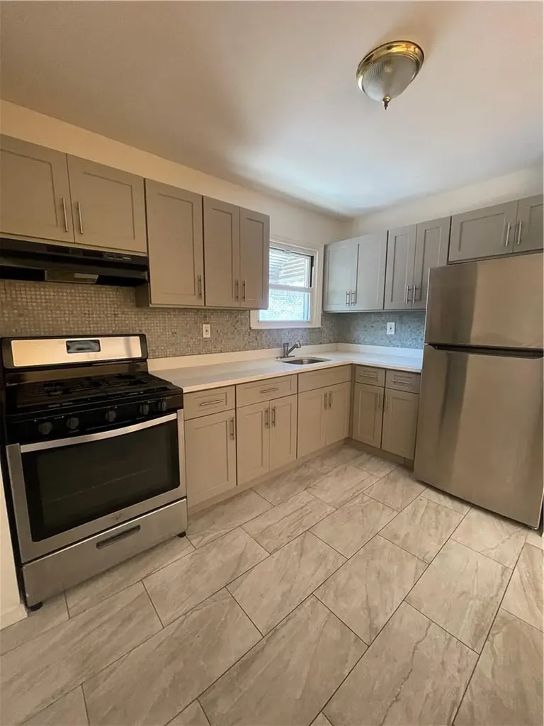 344 Balcom Avenue Bronx NY 10465