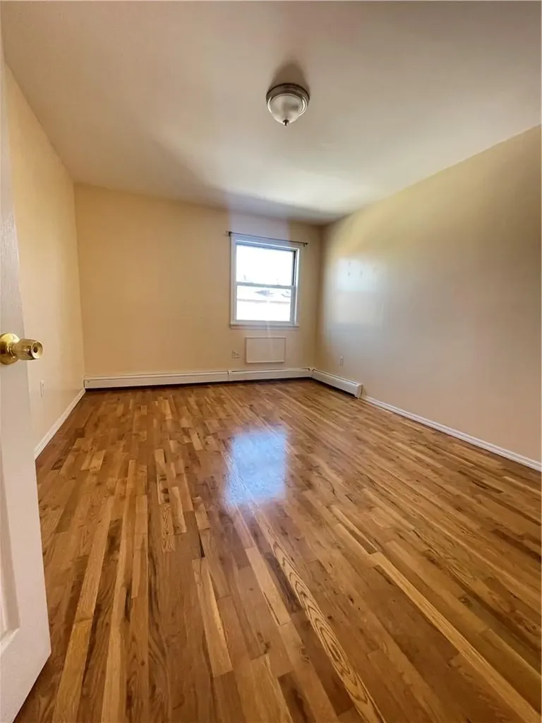 344 Balcom Avenue Bronx NY 10465