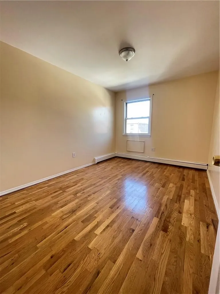344 Balcom Avenue Bronx NY 10465