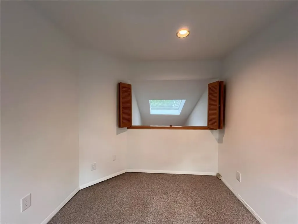 214 Horseshoe Circle Ossining NY 10562