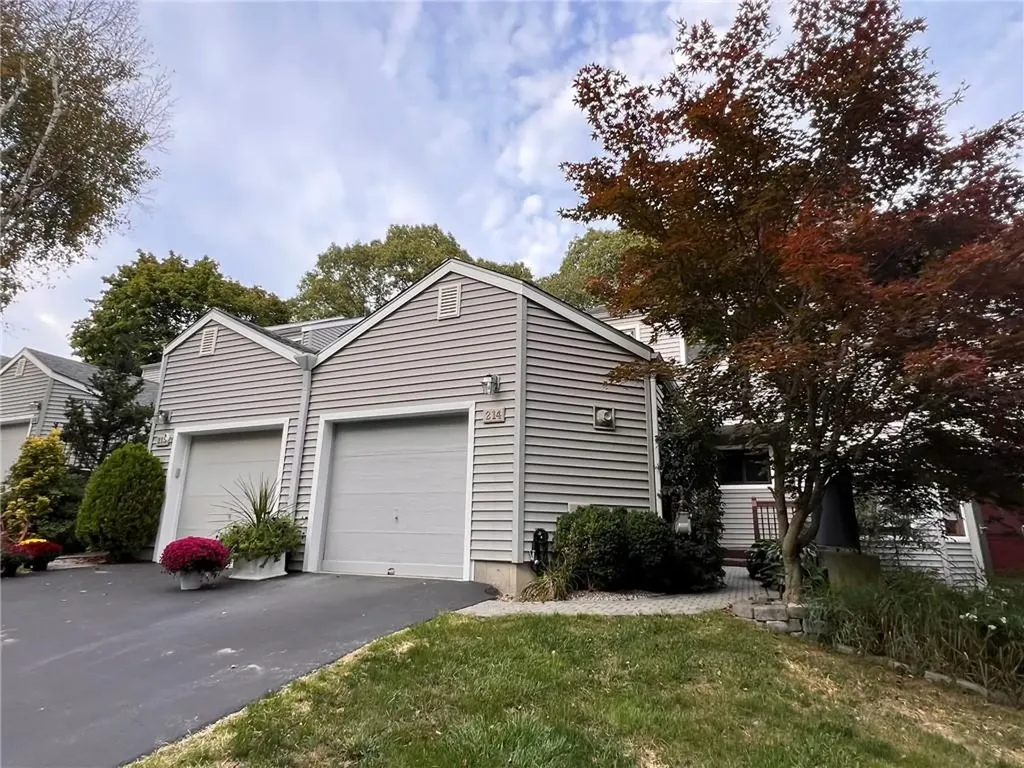 214 Horseshoe Circle Ossining NY 10562