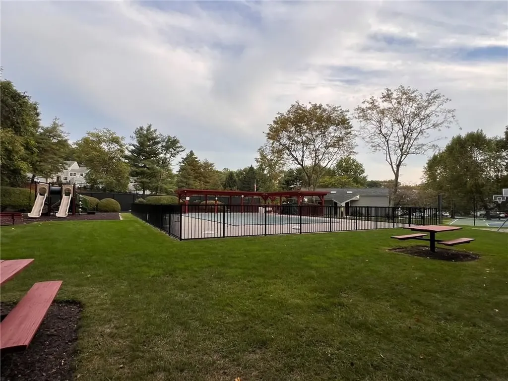 214 Horseshoe Circle Ossining NY 10562